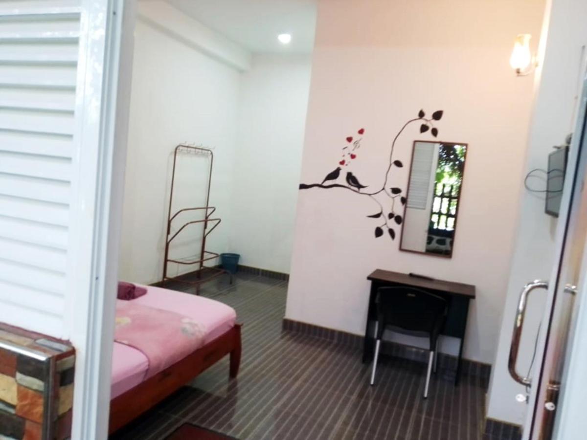 Delight Reich Hotel Peradeniya Exterior foto