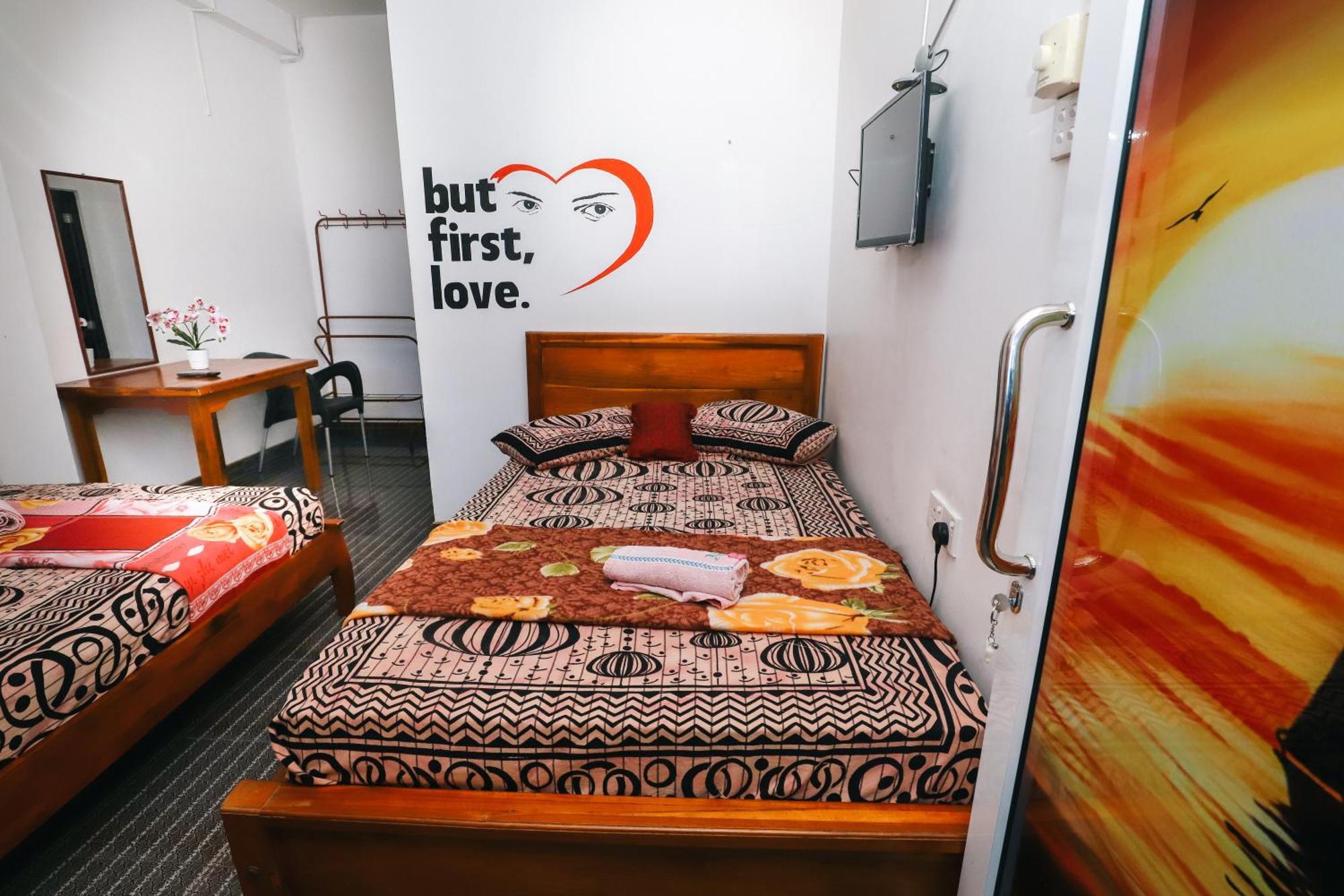 Delight Reich Hotel Peradeniya Zimmer foto