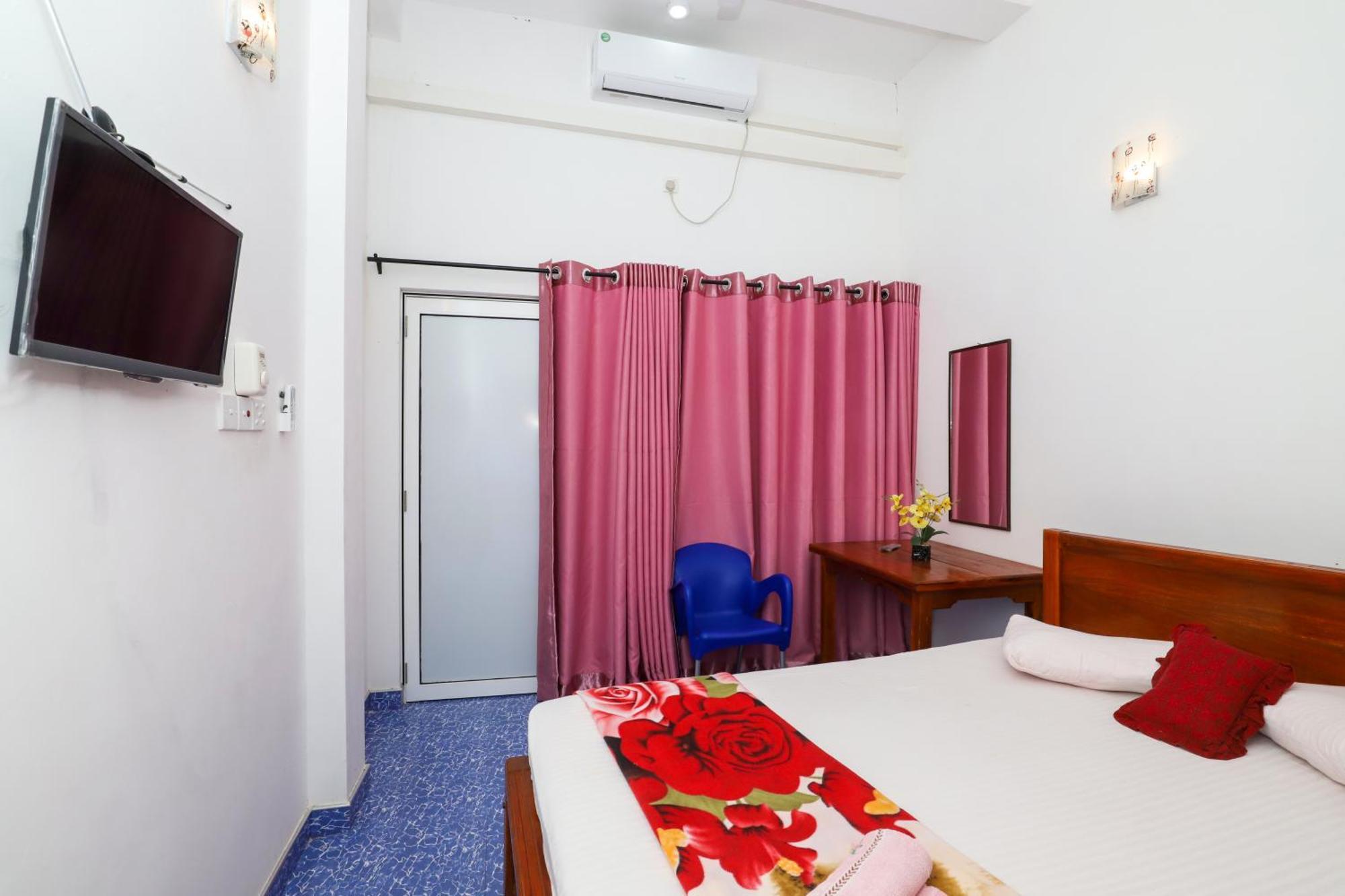 Delight Reich Hotel Peradeniya Zimmer foto